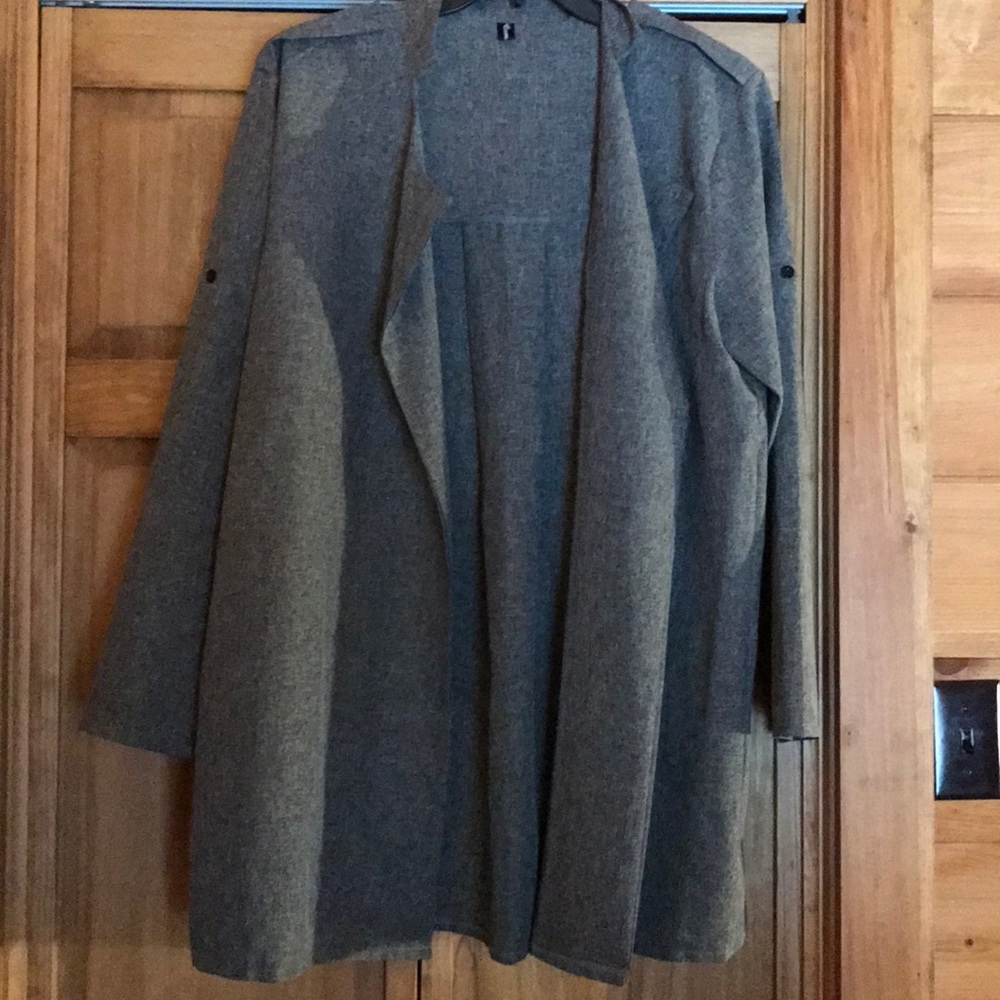 Light weight jacket